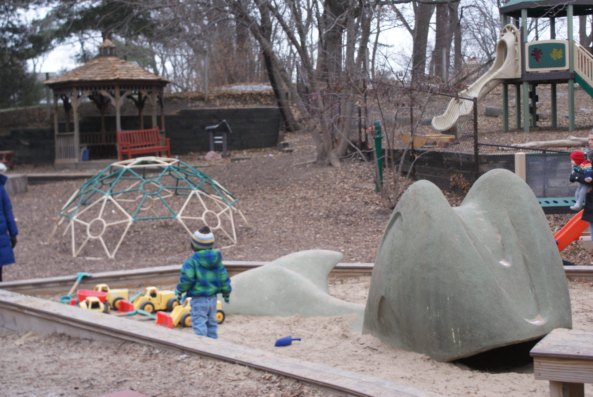 Playground Whale Yard-Photo